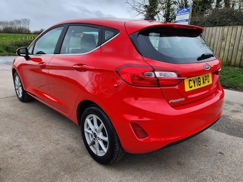 Used Ford Fiesta 2018 for sale - 77612346: Photo