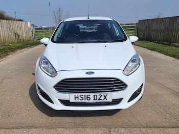 Used Ford Fiesta 2016 for sale - 77969564: Photo