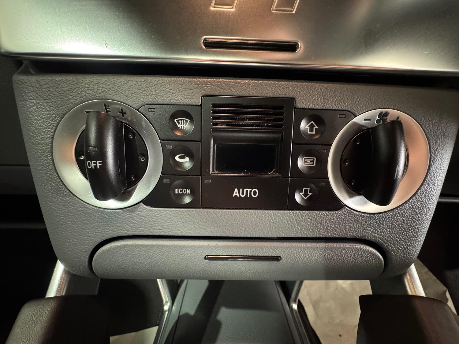 Used Audi TT 2005 for sale - 76418401: Photo 32