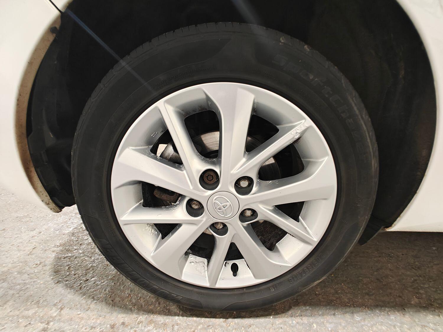 Used Toyota Auris 2013 for sale - 76945616: Photo 17