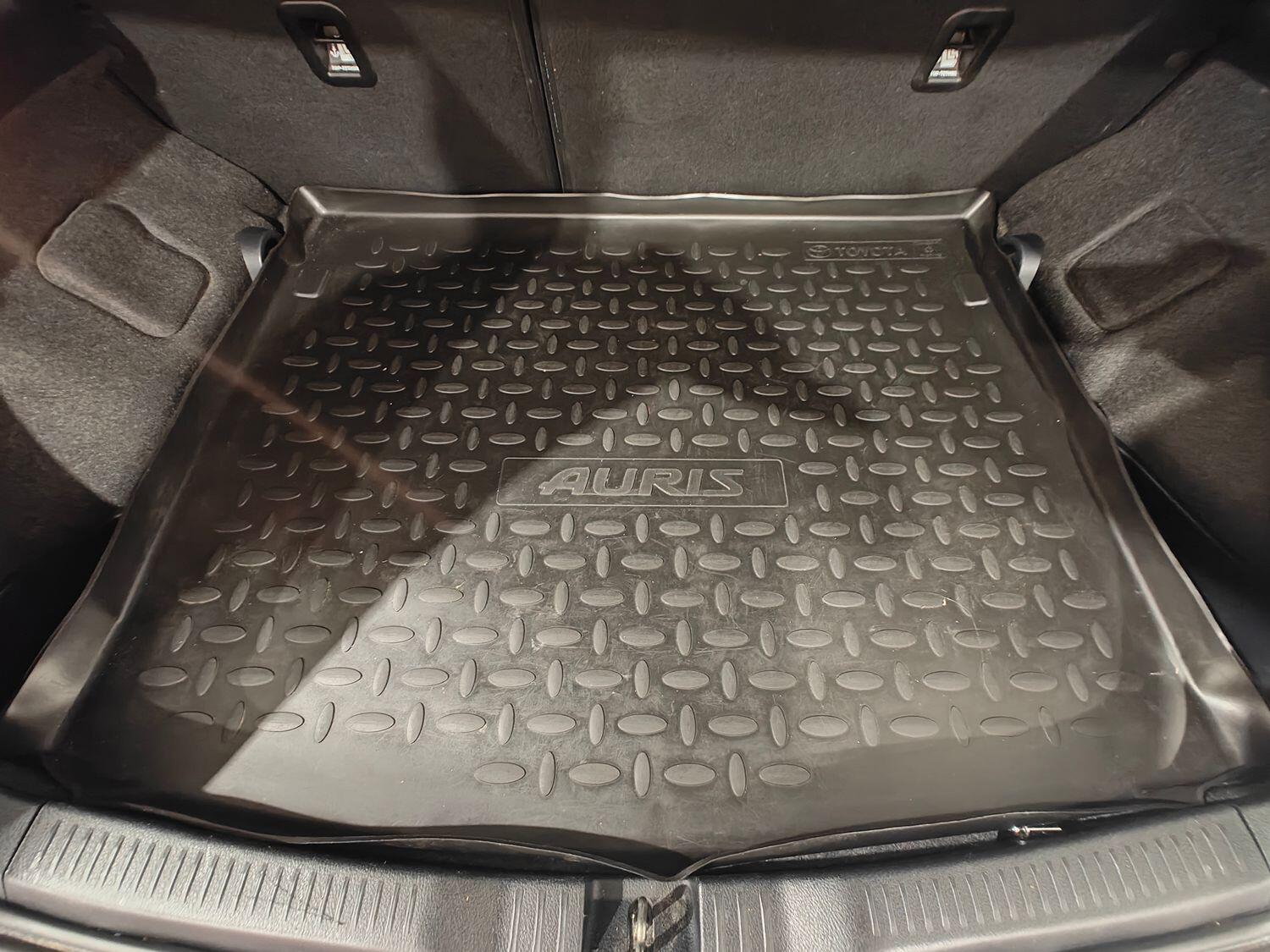 Used Toyota Auris 2013 for sale - 76945616: Photo 38