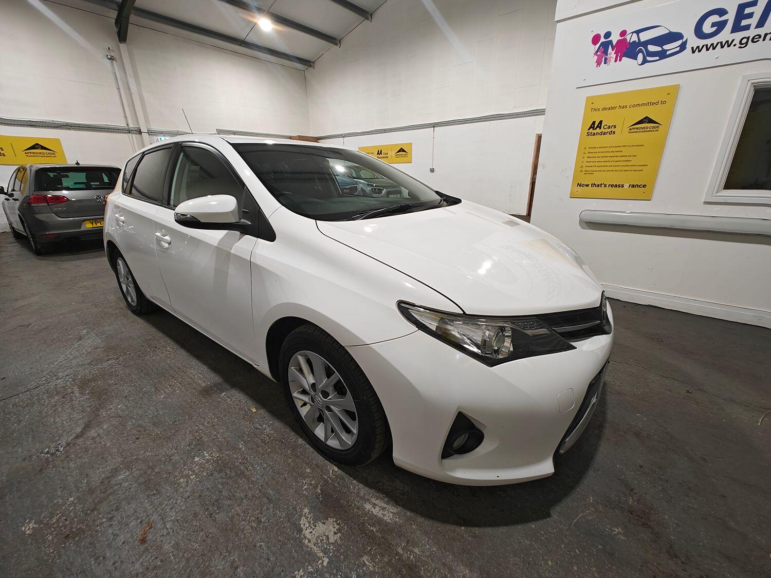 Used Toyota Auris 2013 for sale - 76945616: Photo 7