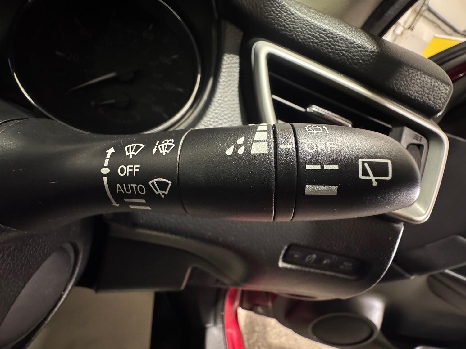 Used Nissan Qashqai 2016 for sale - 76794286: Photo 33