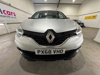 Used Renault Captur 2018 for sale - 75266592: Photo