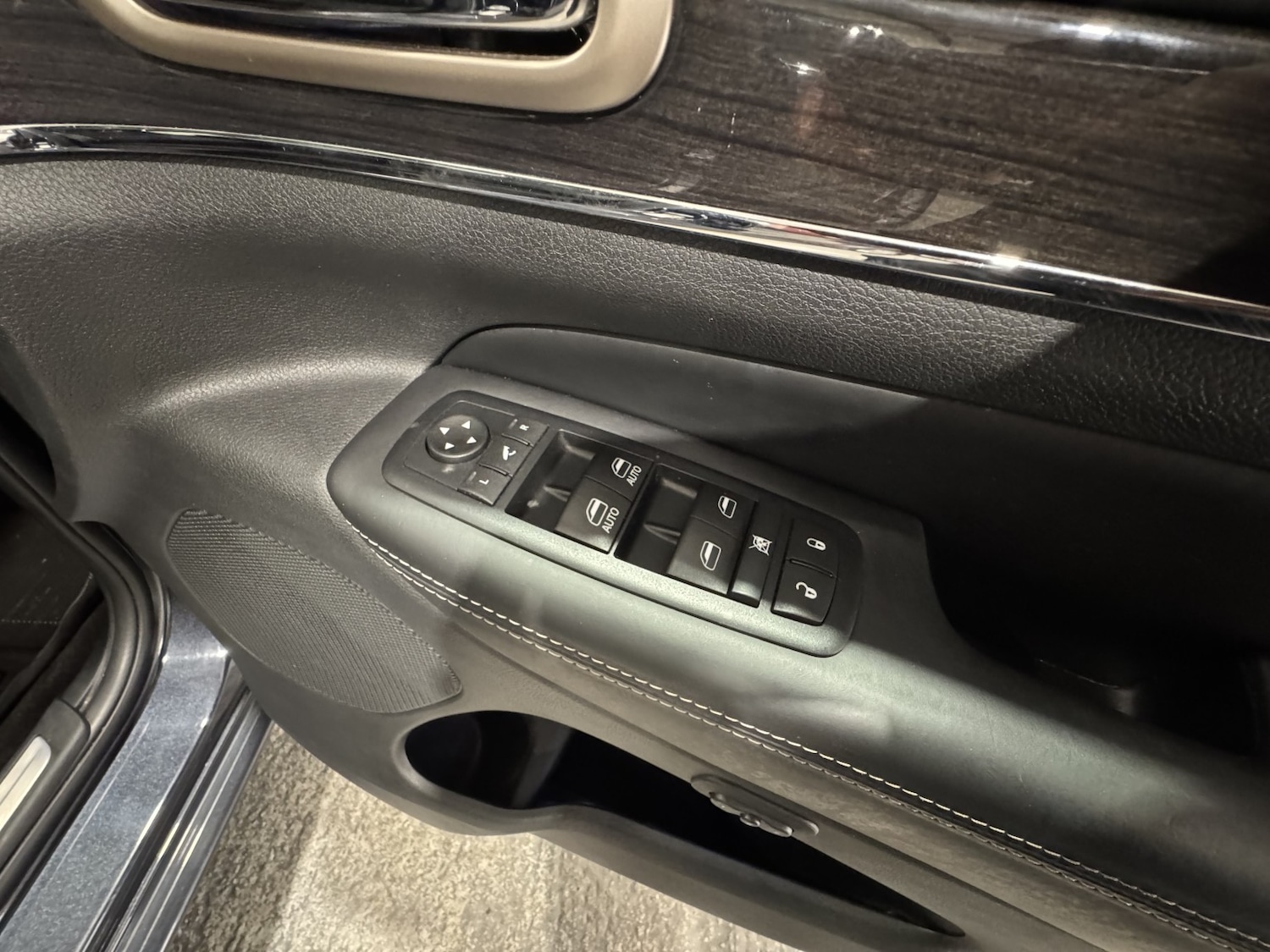 Used Jeep Grand Cherokee 2016 for sale - 76205654: Photo 23