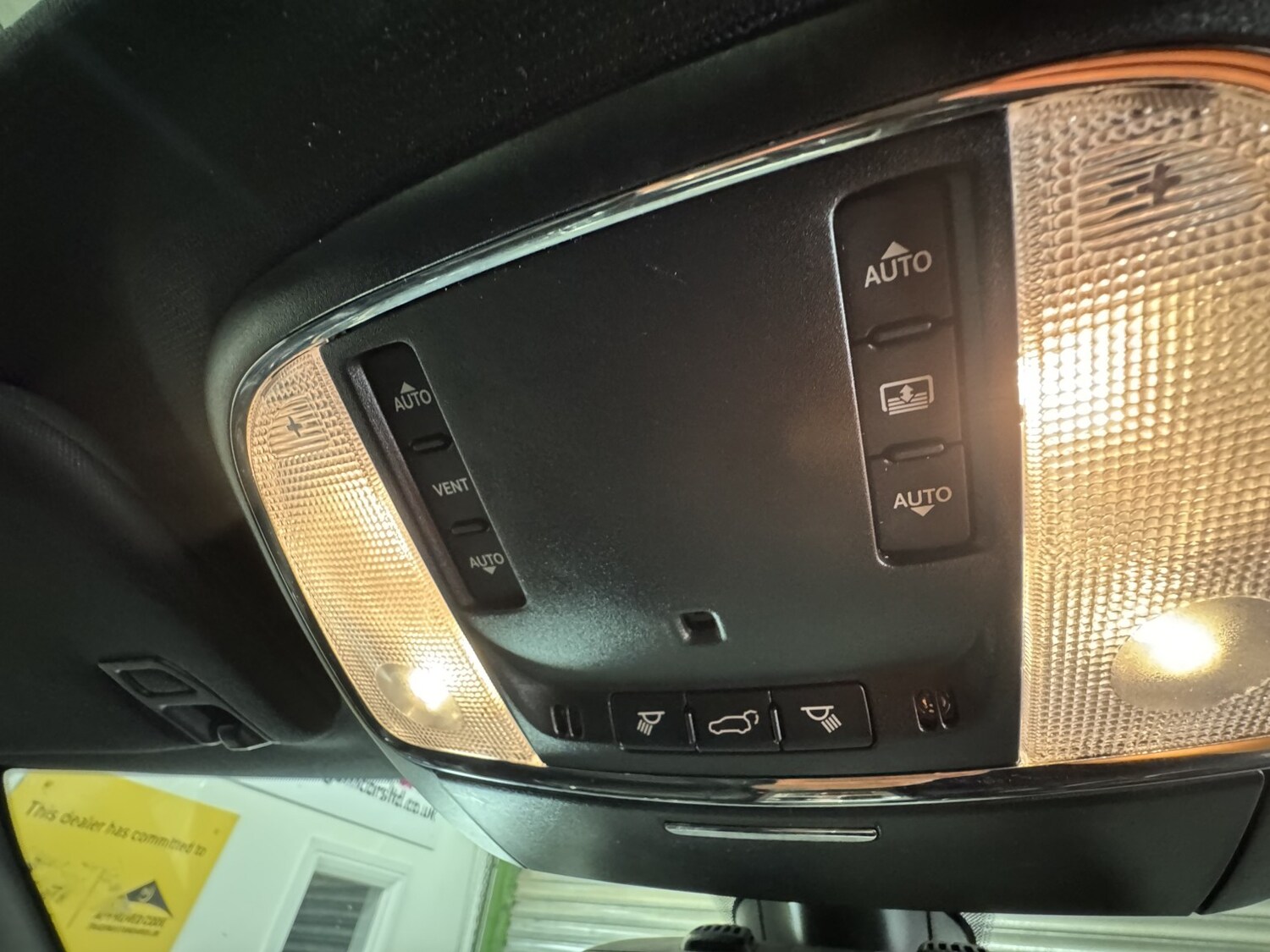 Used Jeep Grand Cherokee 2016 for sale - 76205654: Photo 38