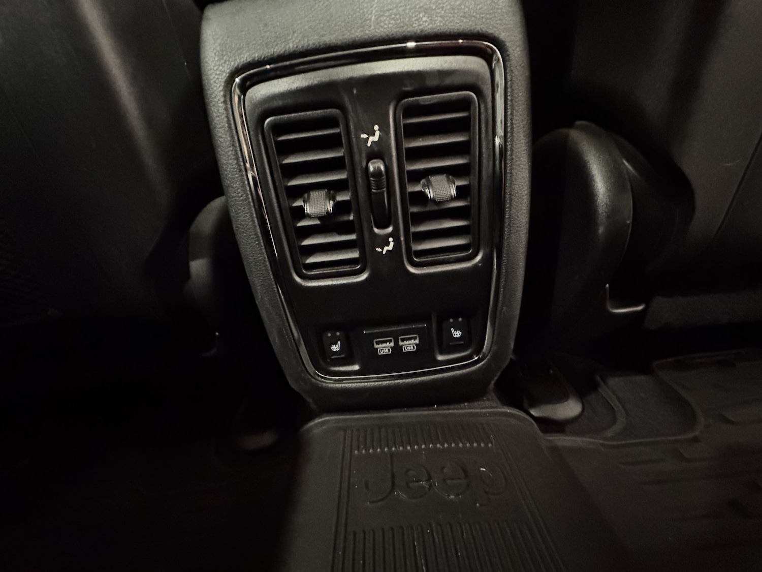 Used Jeep Grand Cherokee 2016 for sale - 76205654: Photo 50