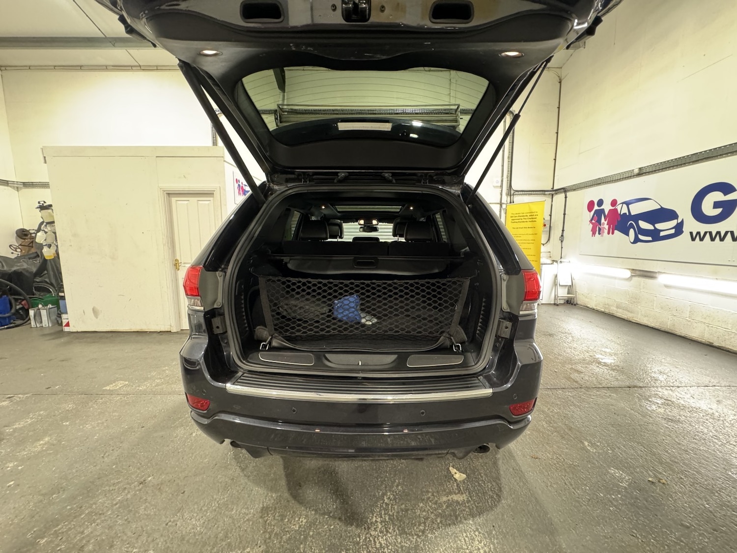 Used Jeep Grand Cherokee 2016 for sale - 76205654: Photo 52