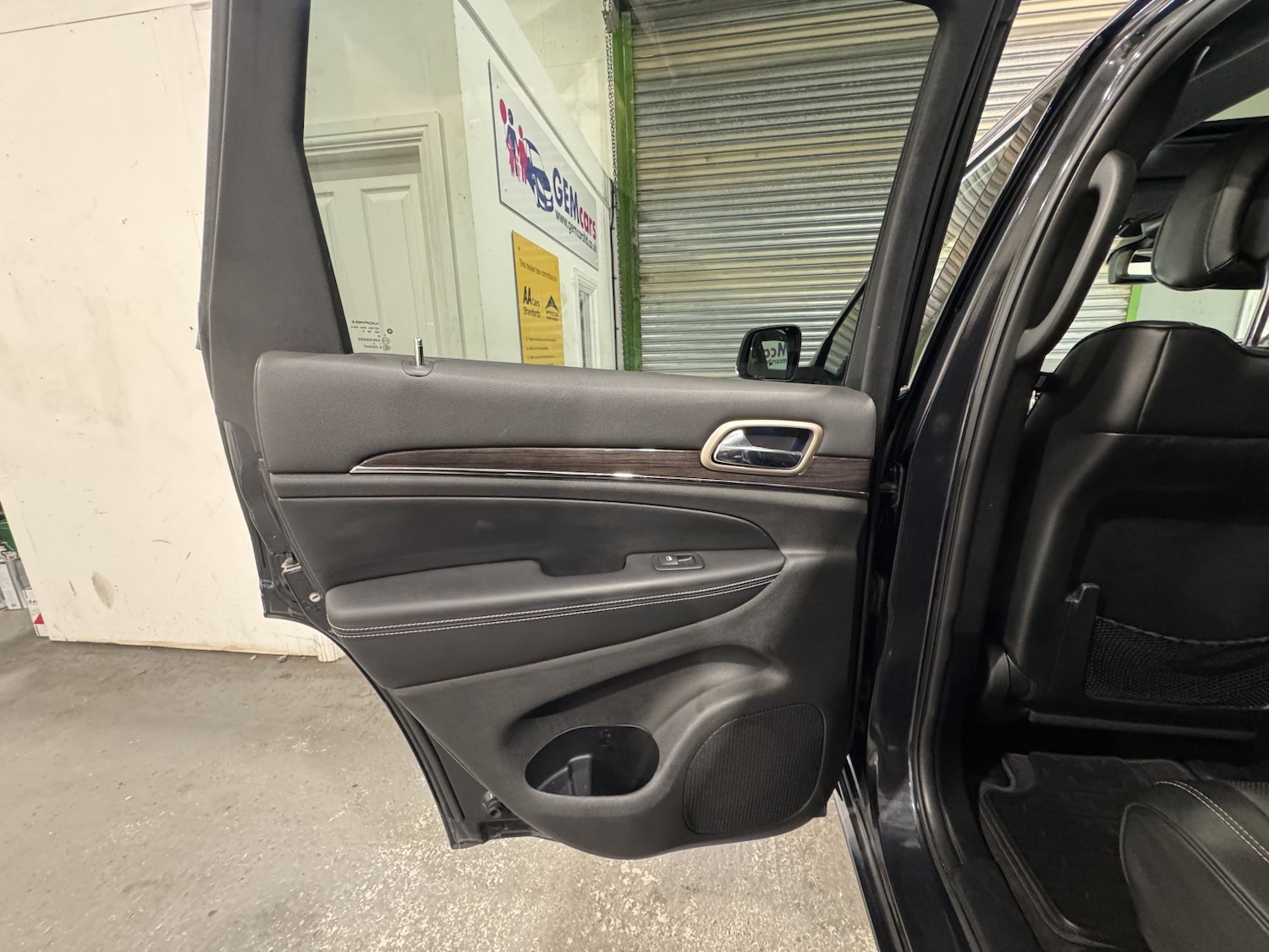 Used Jeep Grand Cherokee 2016 for sale - 76205654: Photo 56