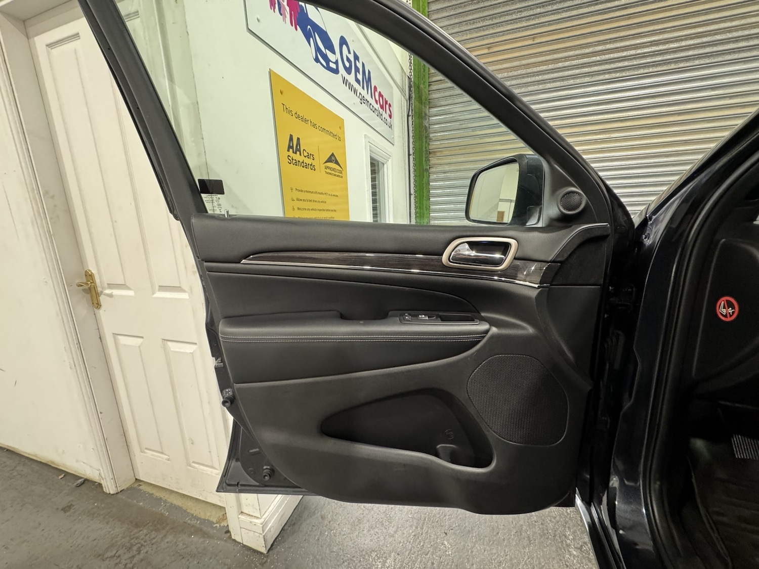 Used Jeep Grand Cherokee 2016 for sale - 76205654: Photo 63