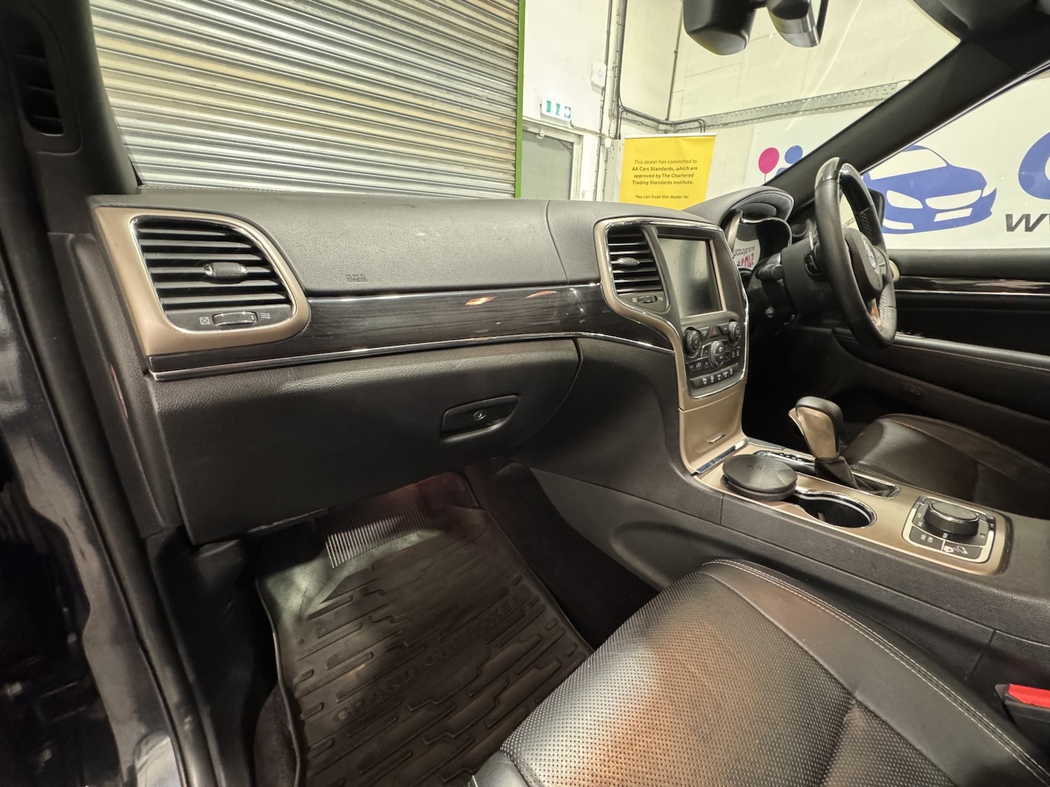 Used Jeep Grand Cherokee 2016 for sale - 76205654: Photo 69