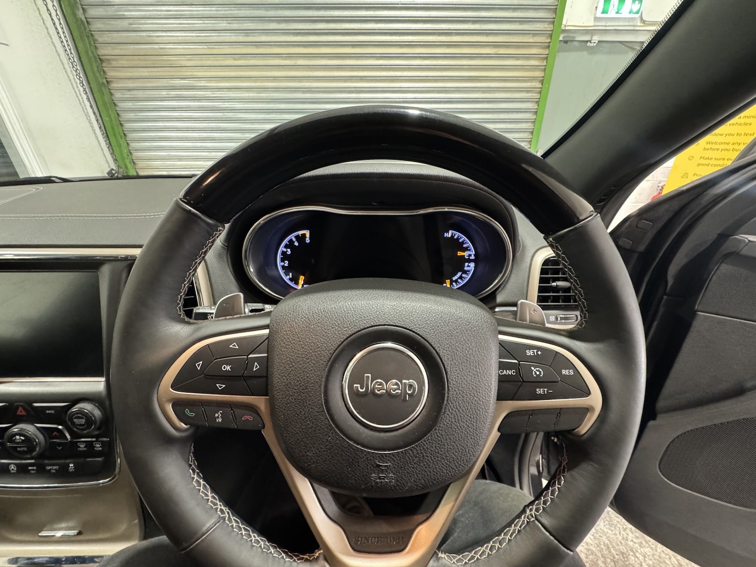 Used Jeep Grand Cherokee 2016 for sale - 76205654: Photo 70