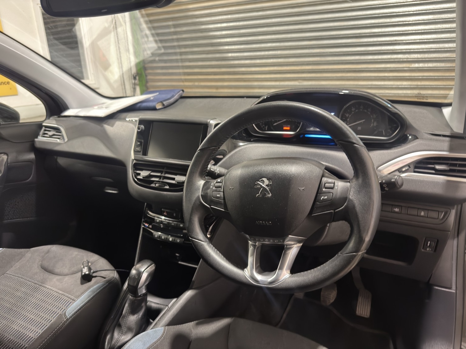Used Peugeot 208 2015 for sale - 77915748: Photo 13