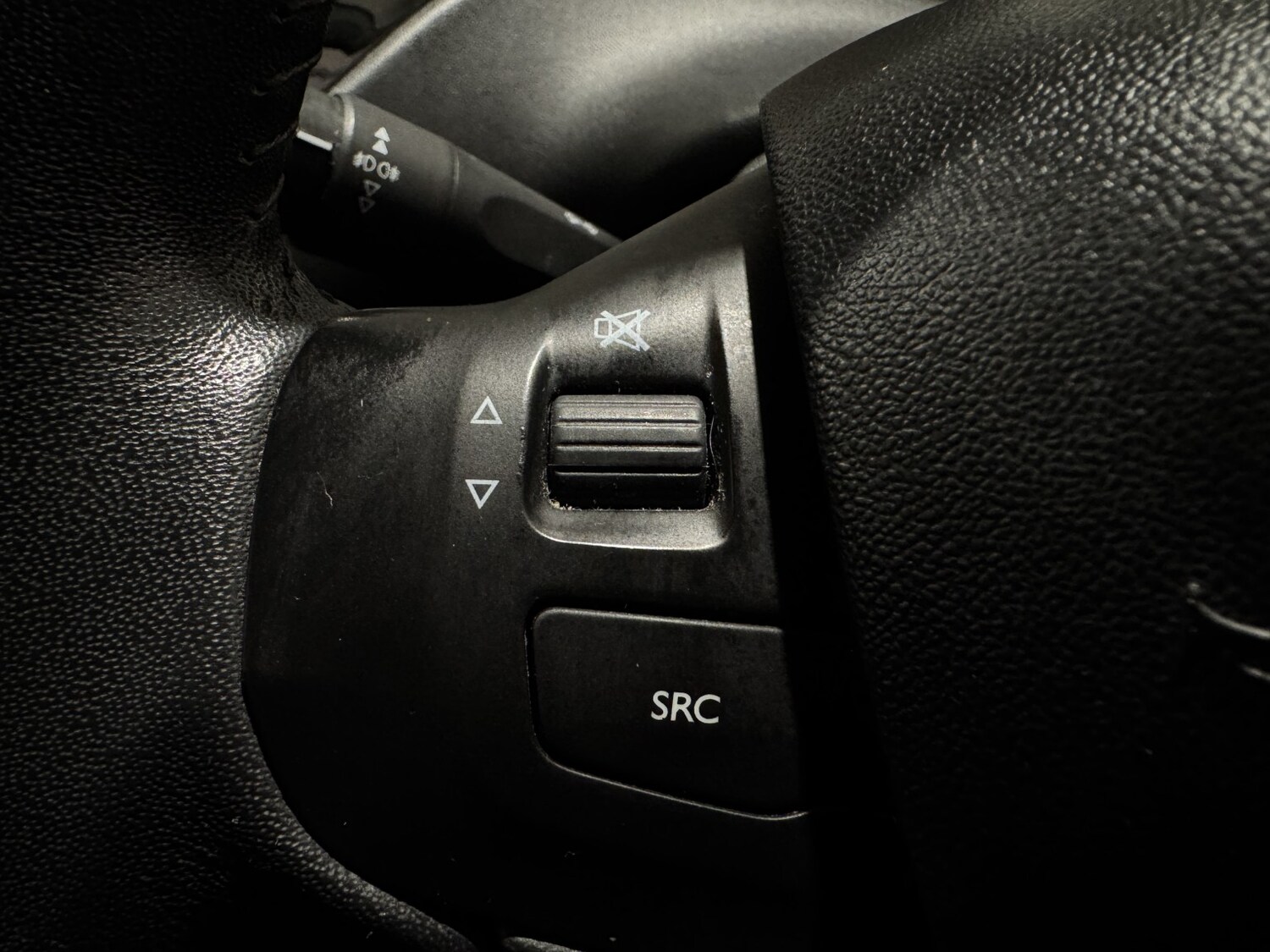 Used Peugeot 208 2015 for sale - 77915748: Photo 17