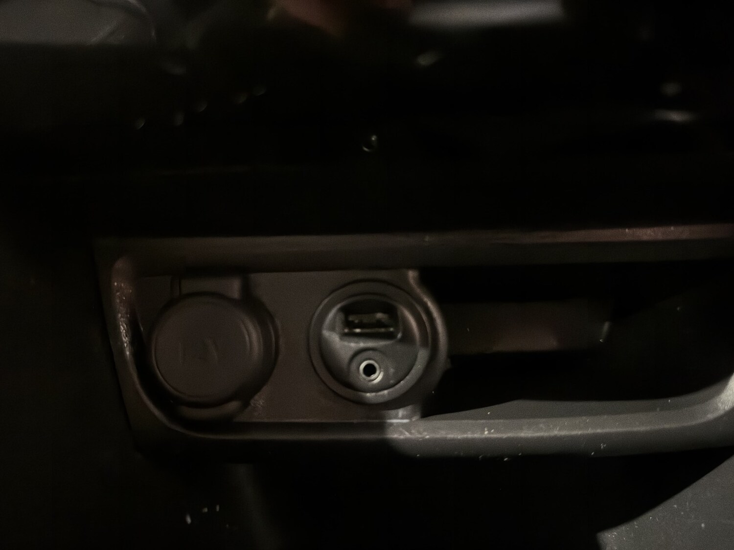 Used Peugeot 208 2015 for sale - 77915748: Photo 26