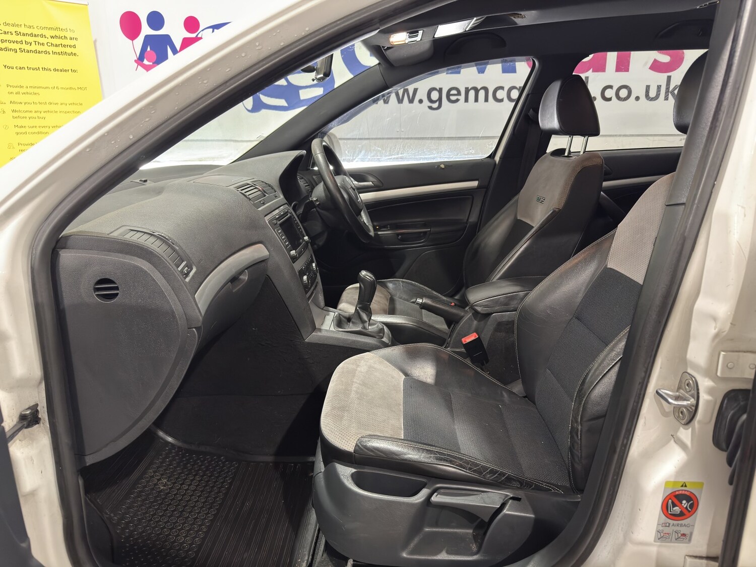 Used Skoda Octavia 2010 for sale - 77953960: Photo 35