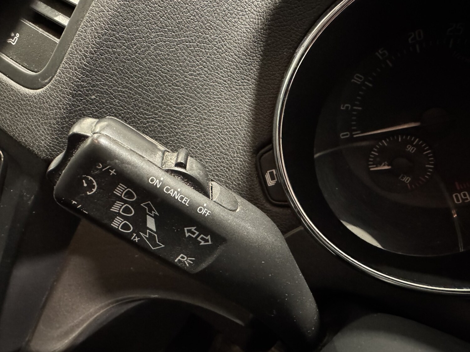 Used Skoda Yeti 2015 for sale - 78213614: Photo 27