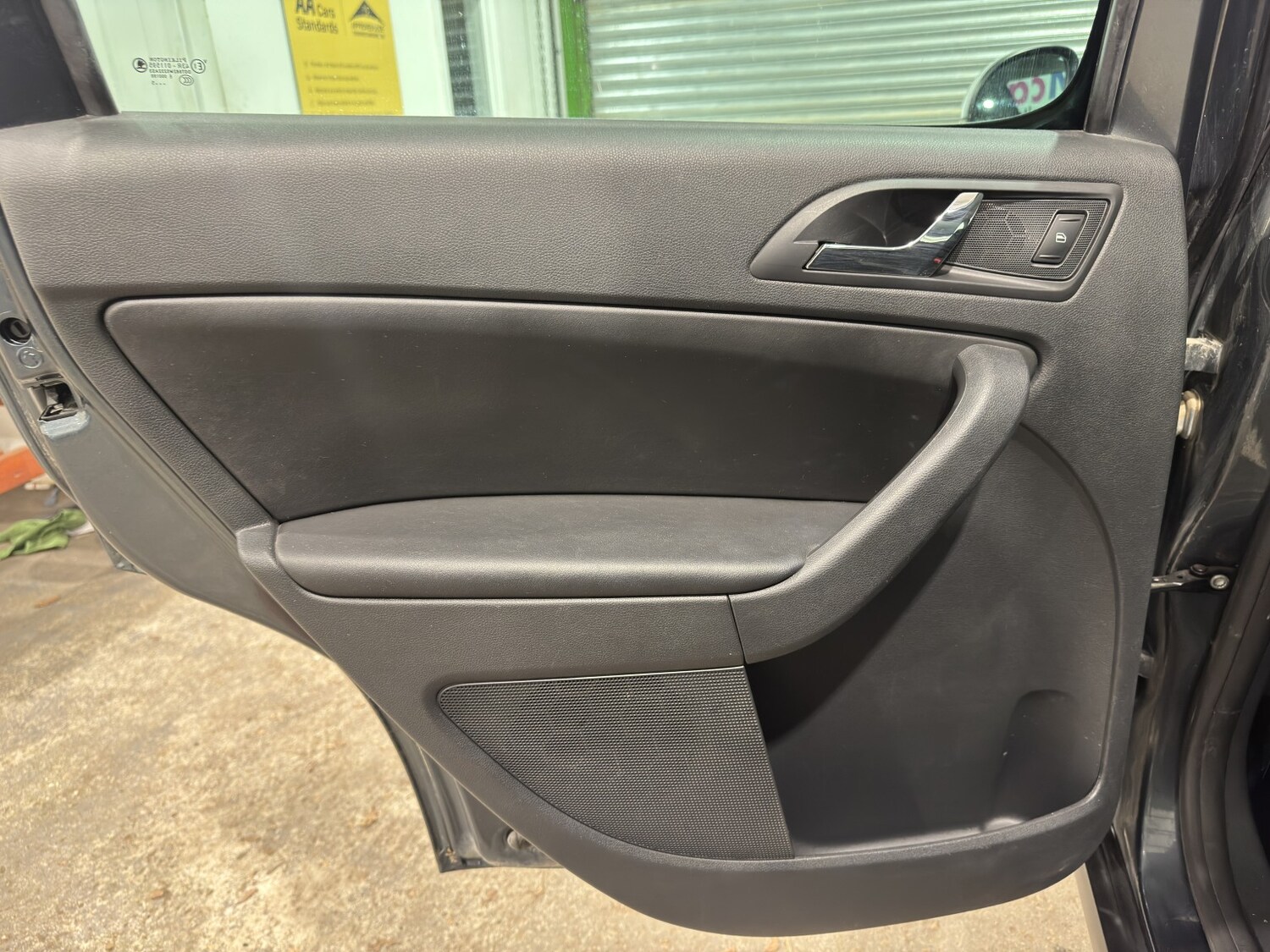 Used Skoda Yeti 2015 for sale - 78213614: Photo 41