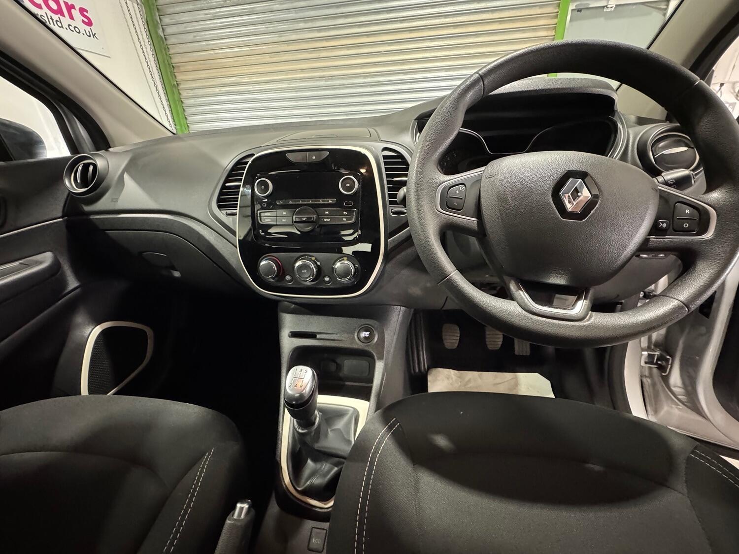 Used Renault Captur 2018 for sale - 78031679: Photo 10