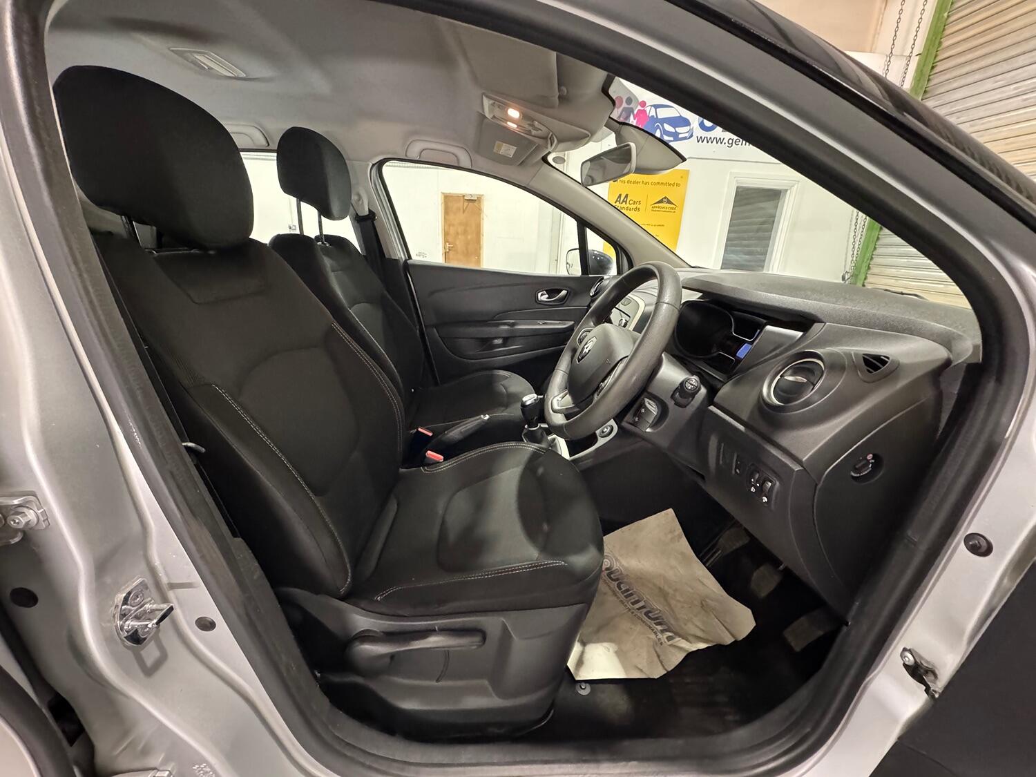 Used Renault Captur 2018 for sale - 78031679: Photo 11