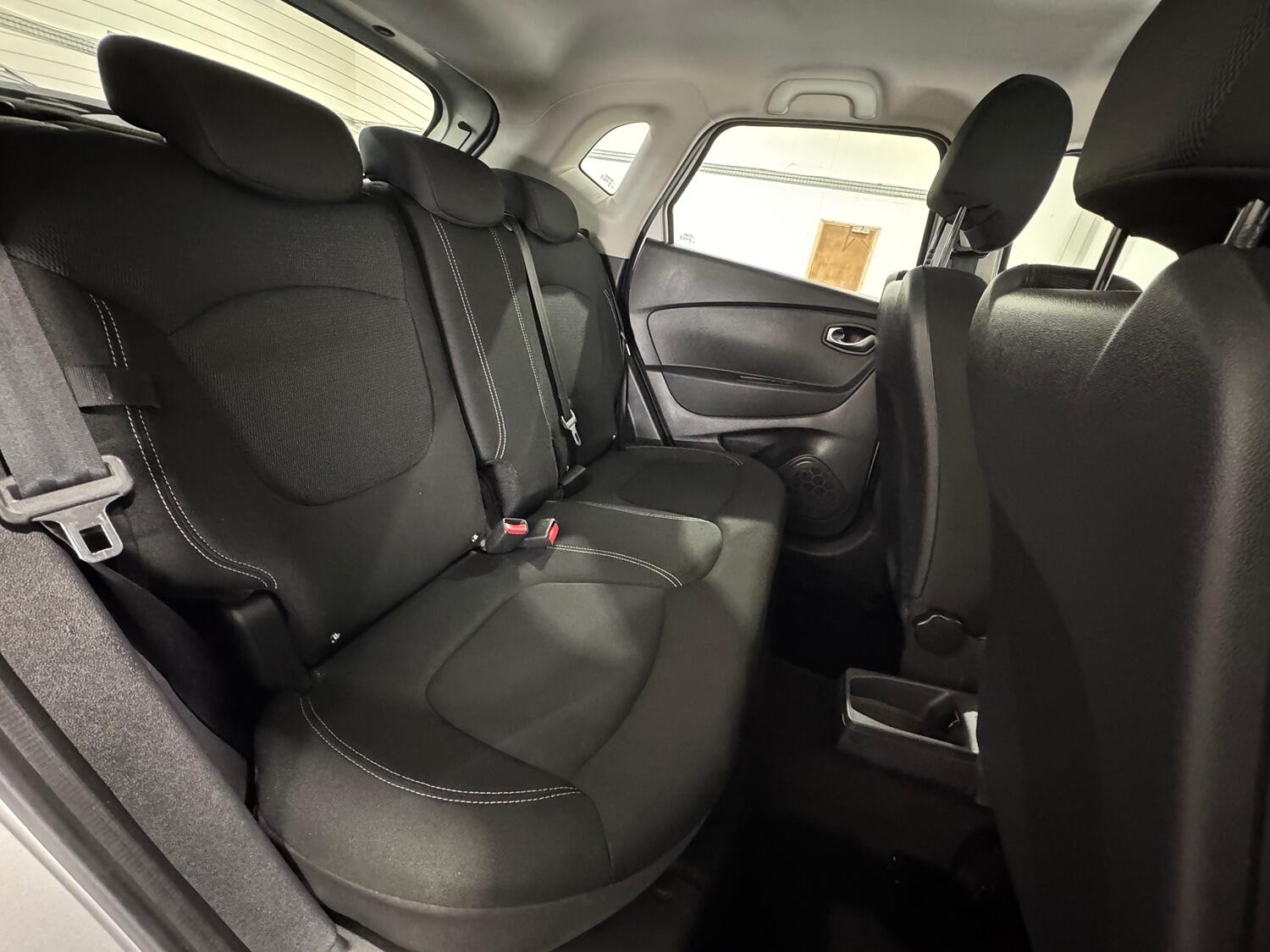 Used Renault Captur 2018 for sale - 78031679: Photo 12