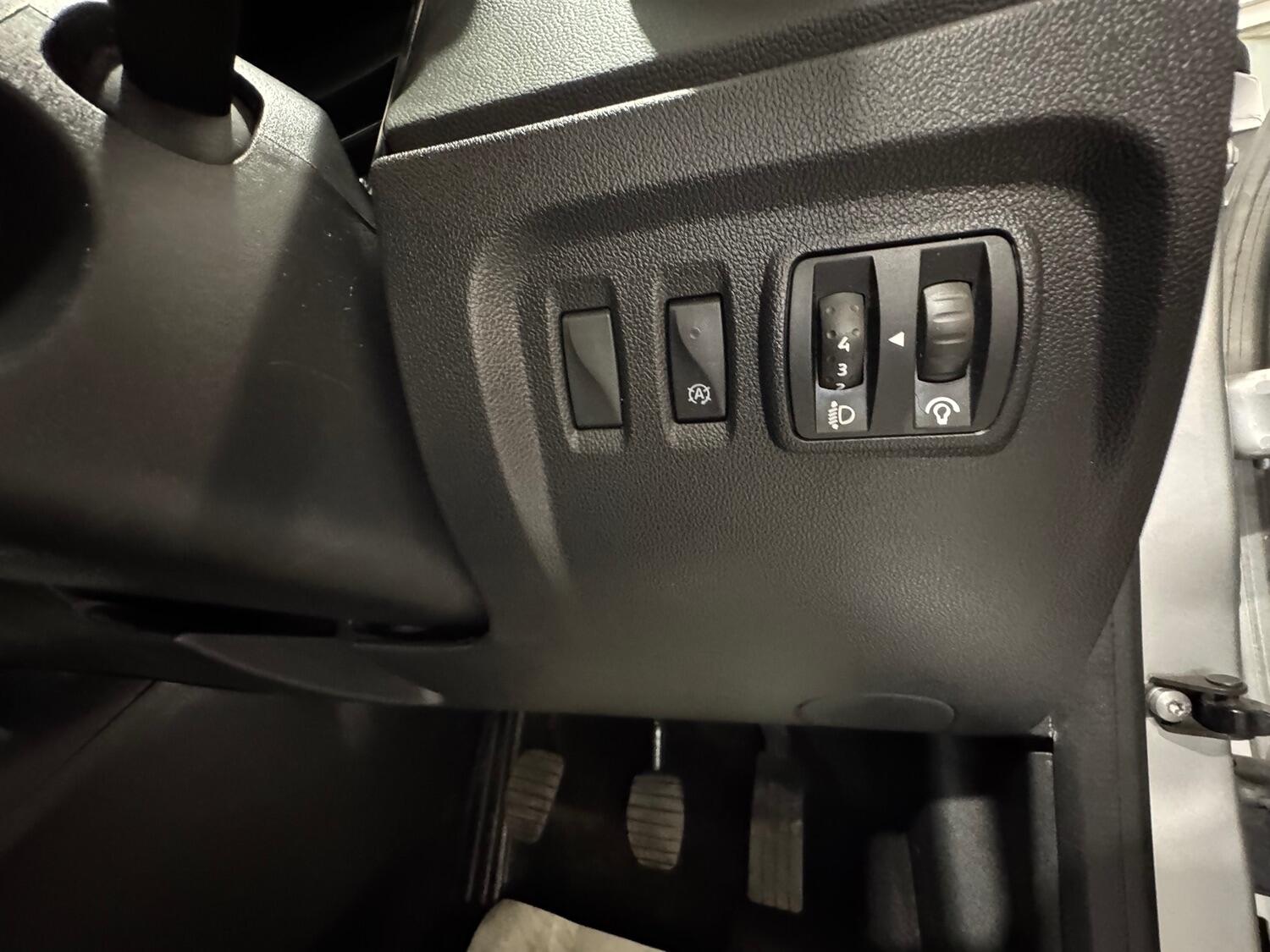 Used Renault Captur 2018 for sale - 78031679: Photo 33