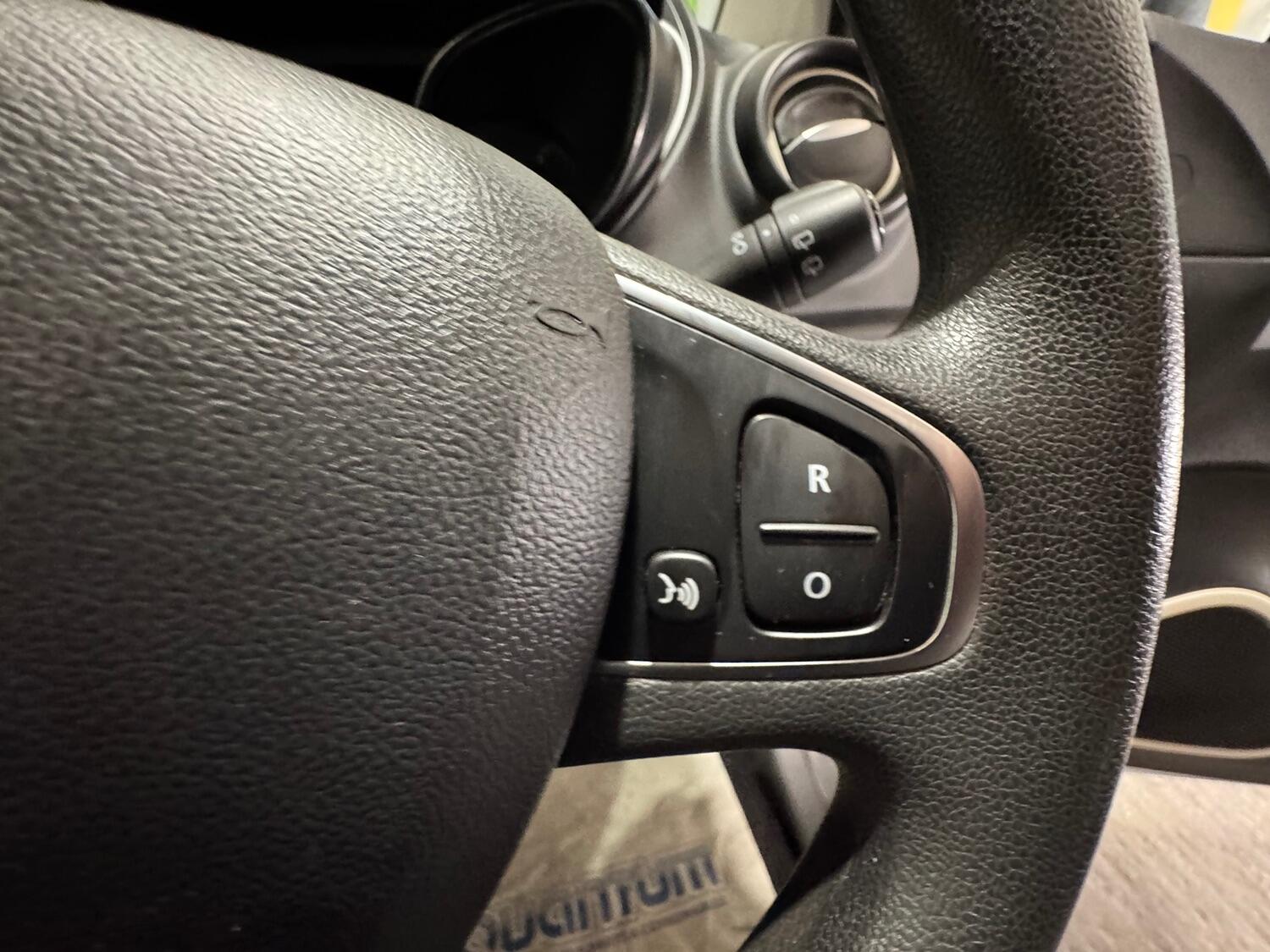 Used Renault Captur 2018 for sale - 78031679: Photo 35