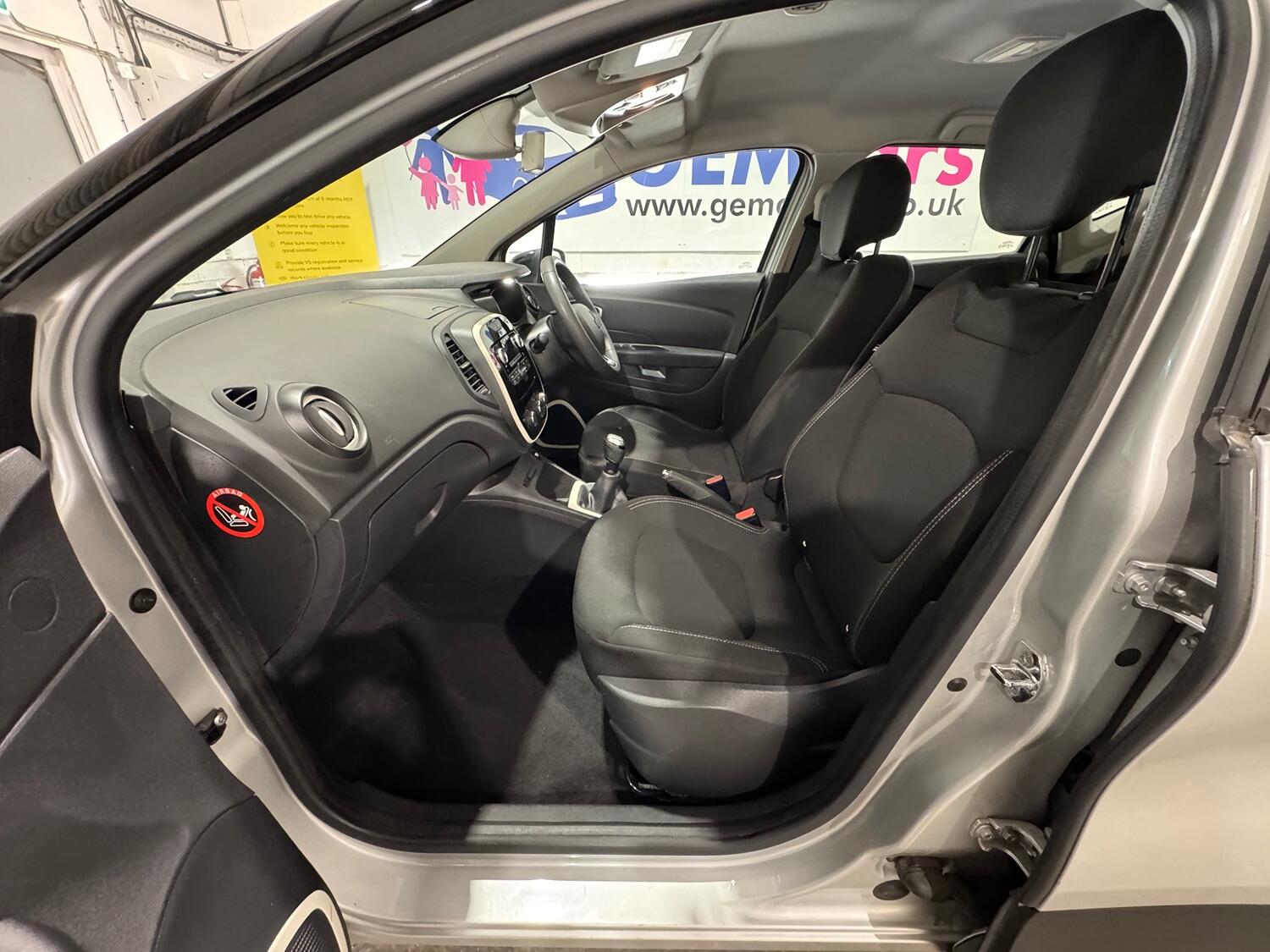 Used Renault Captur 2018 for sale - 78031679: Photo 60