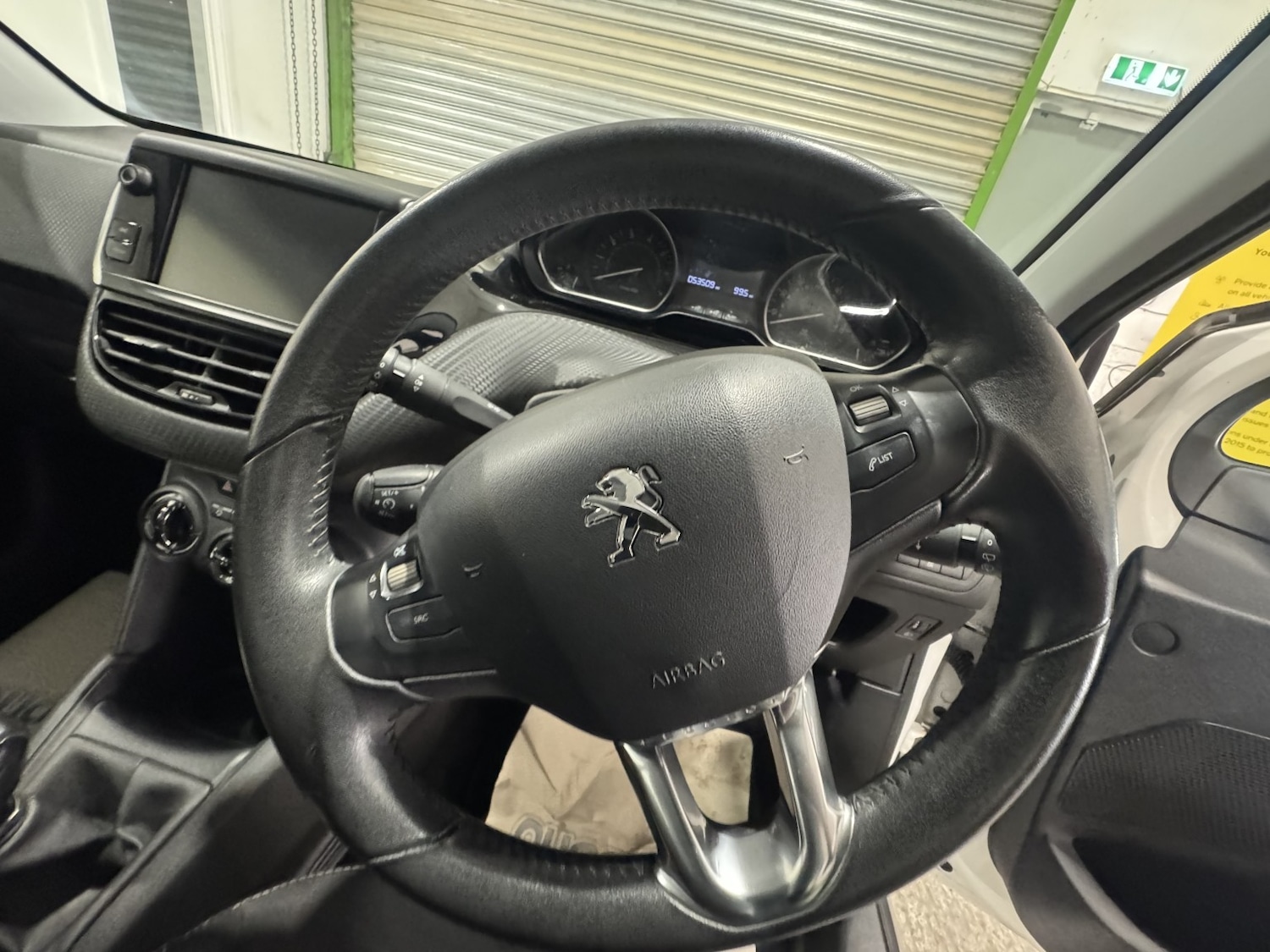 Used Peugeot 208 2016 for sale - 77140620: Photo 33