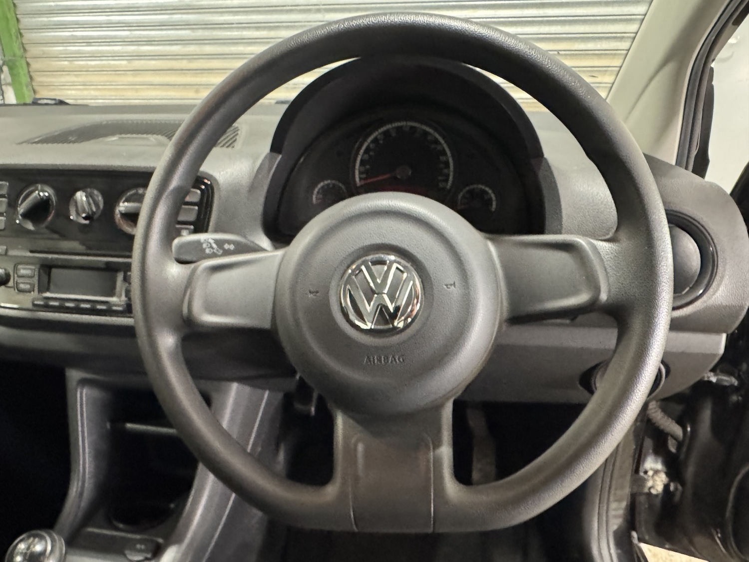 Used Volkswagen up! 2013 for sale - 77749976: Photo 18