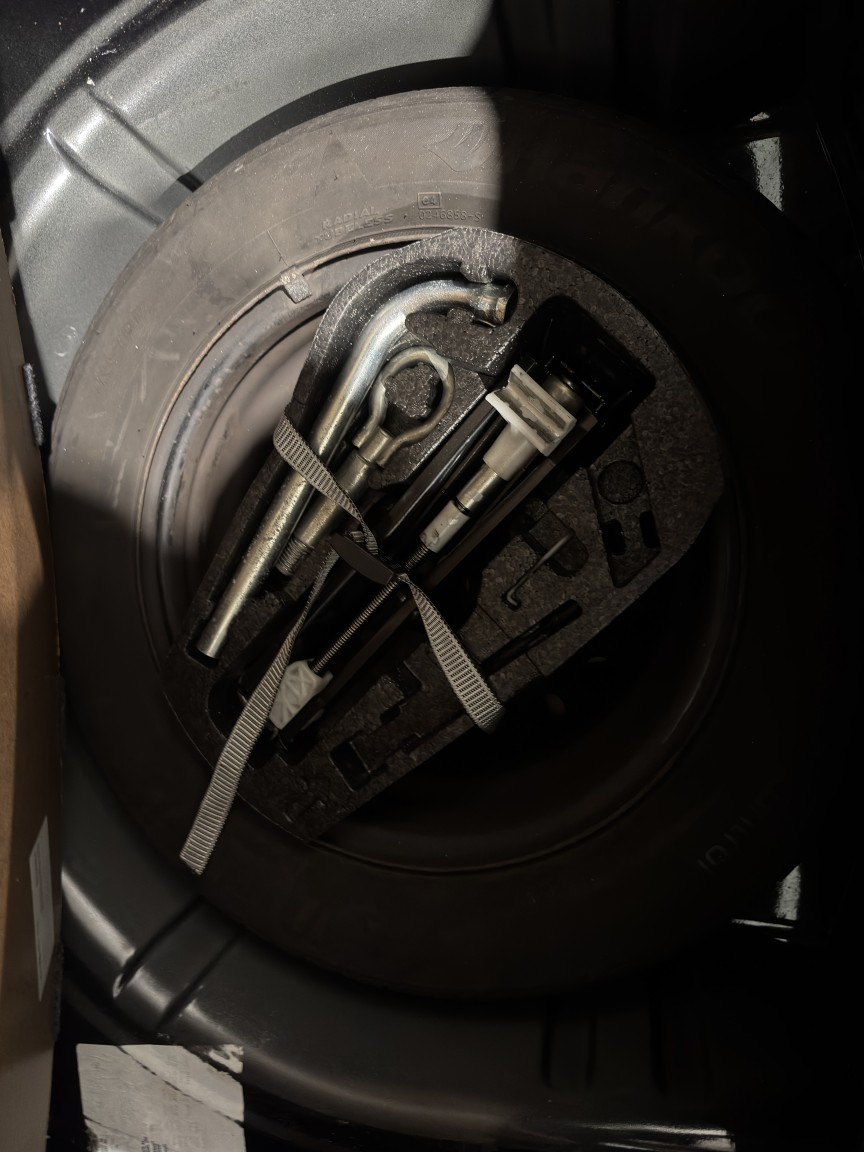 Used Volkswagen up! 2013 for sale - 77749976: Photo 26