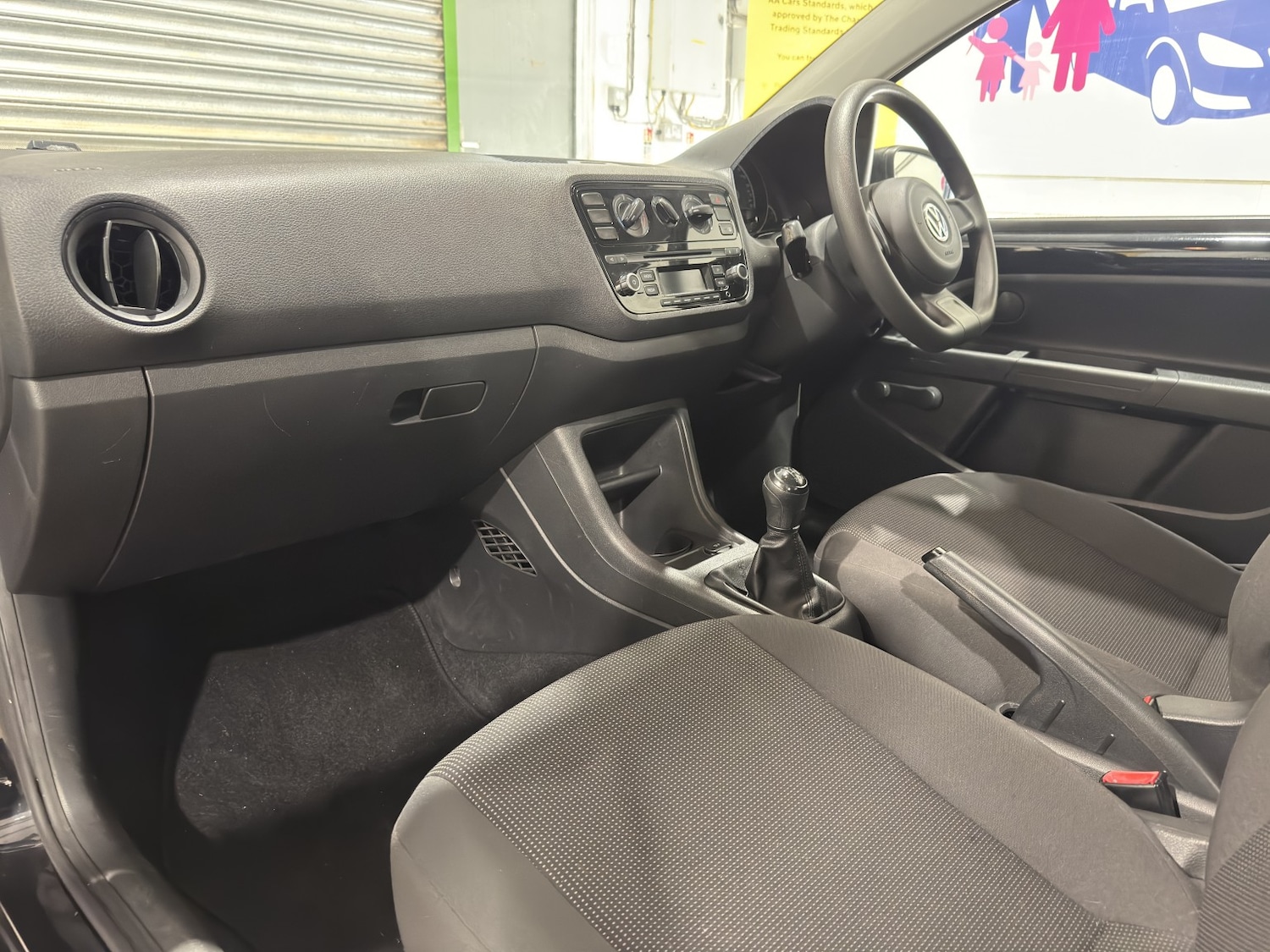 Used Volkswagen up! 2013 for sale - 77749976: Photo 32