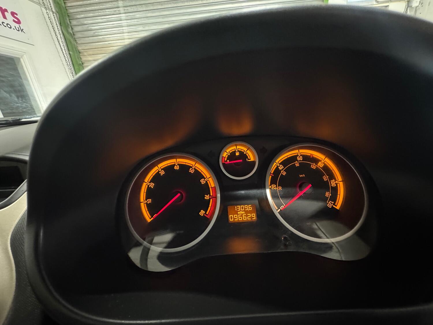 Vehicle 29