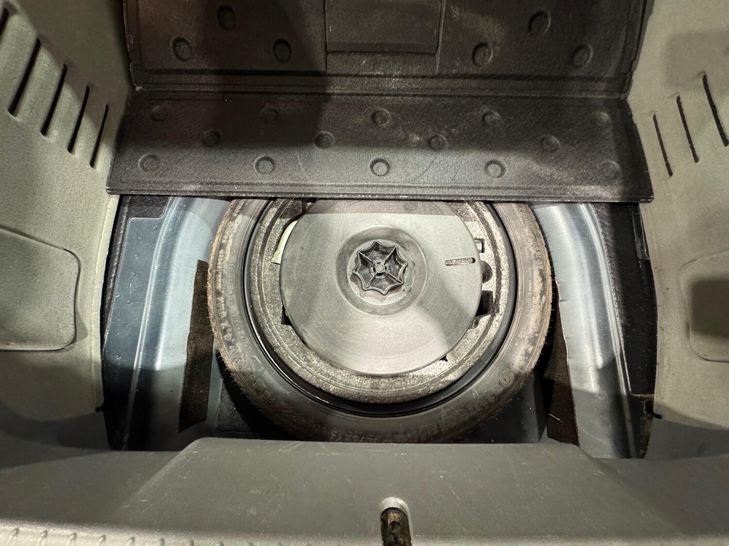 Used Audi TT 2005 for sale - 76794285: Photo 42