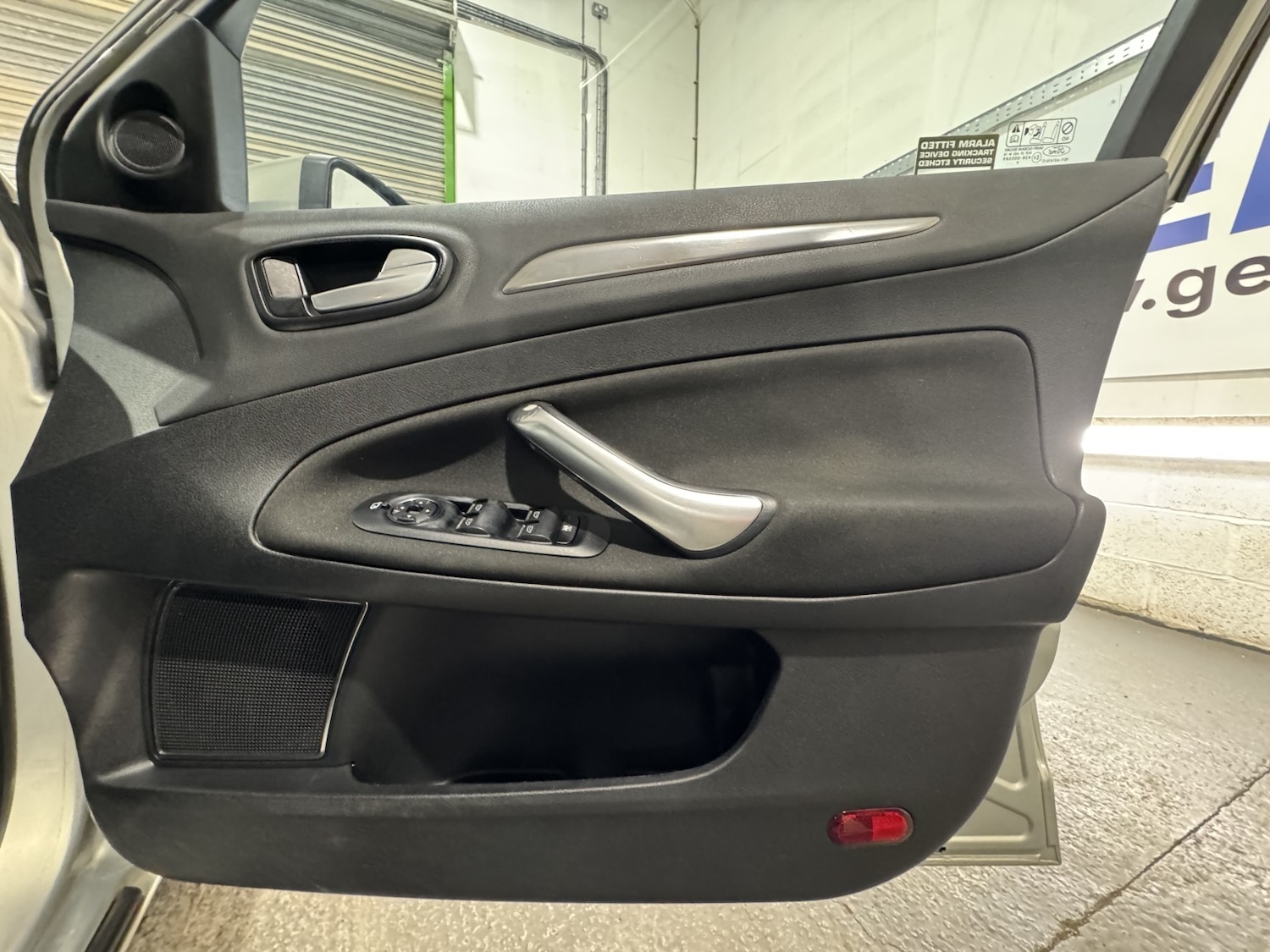 Used Ford Mondeo 2010 for sale - 76741303: Photo 19