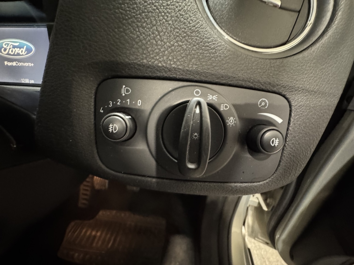 Used Ford Mondeo 2010 for sale - 76741303: Photo 29