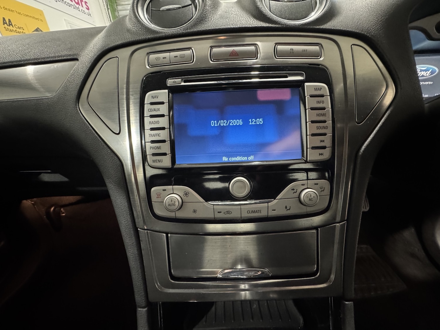 Used Ford Mondeo 2010 for sale - 76741303: Photo 33