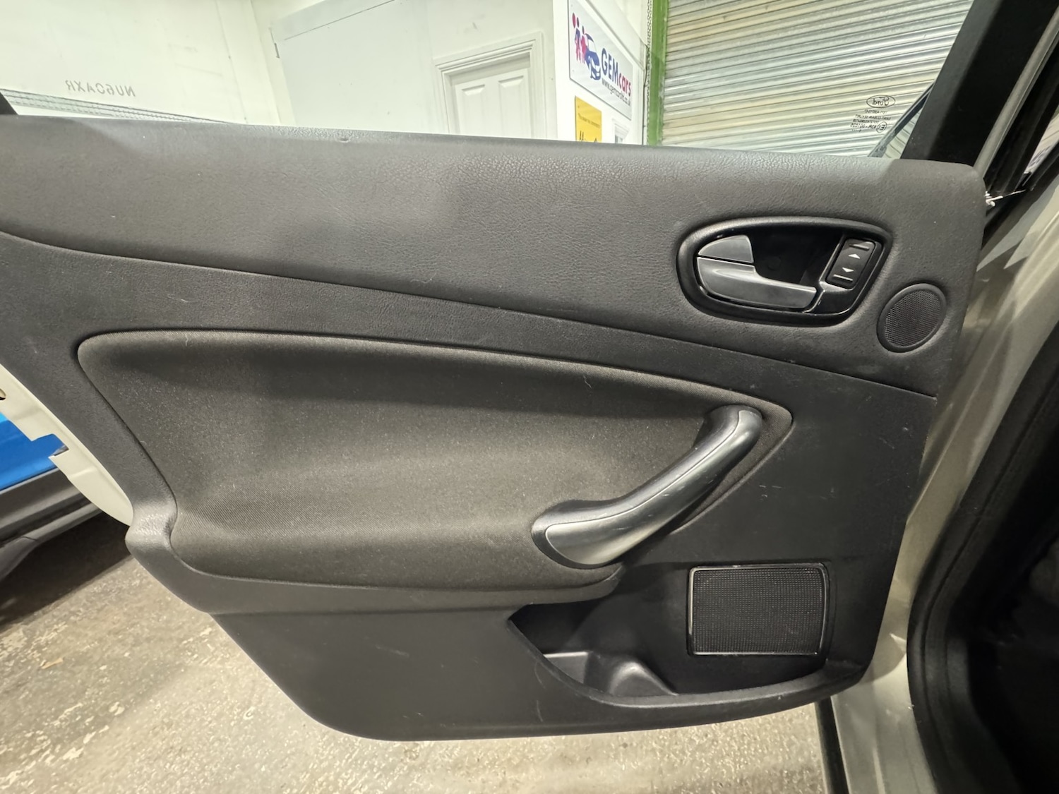 Used Ford Mondeo 2010 for sale - 76741303: Photo 45