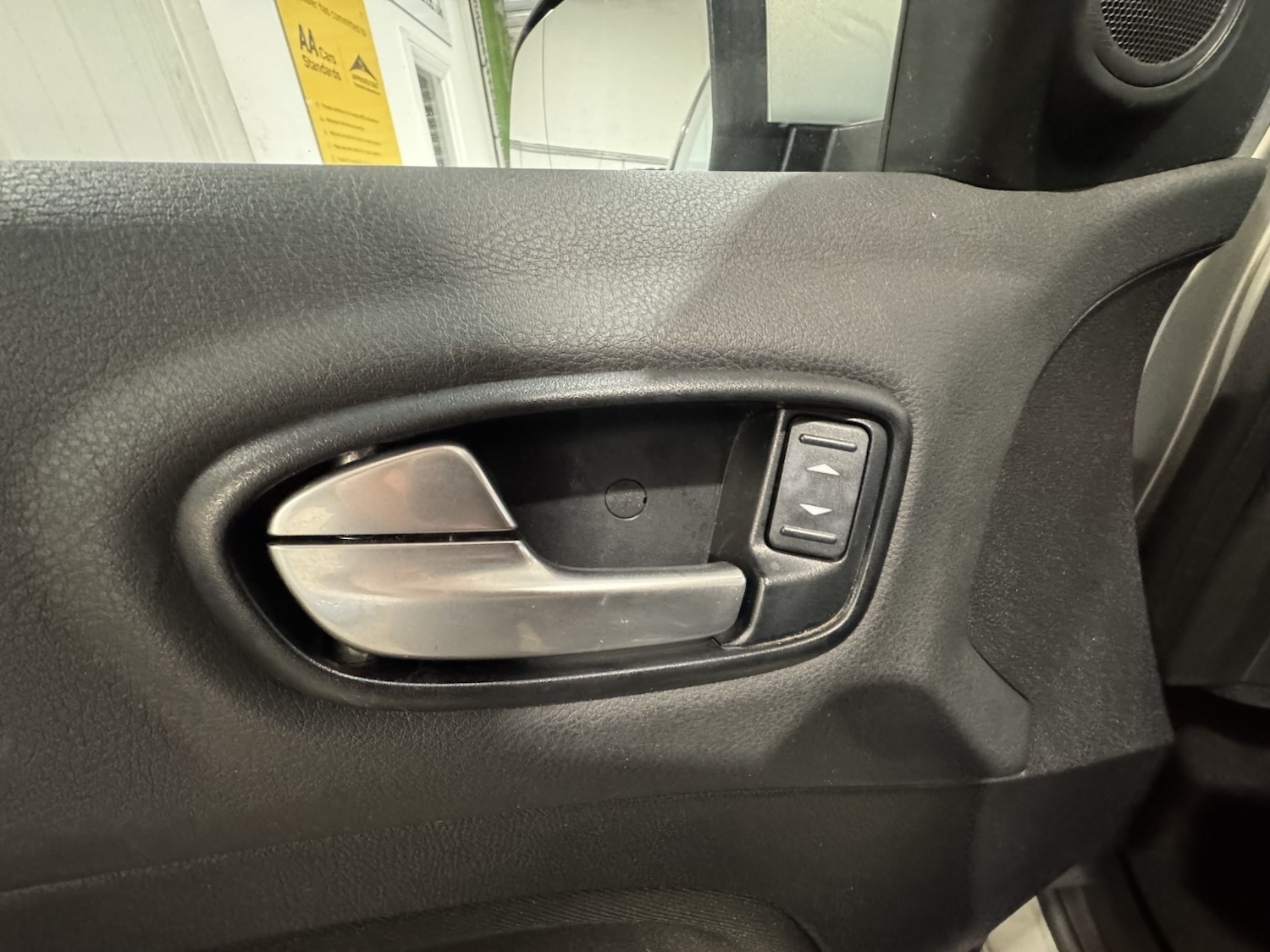 Used Ford Mondeo 2010 for sale - 76741303: Photo 50