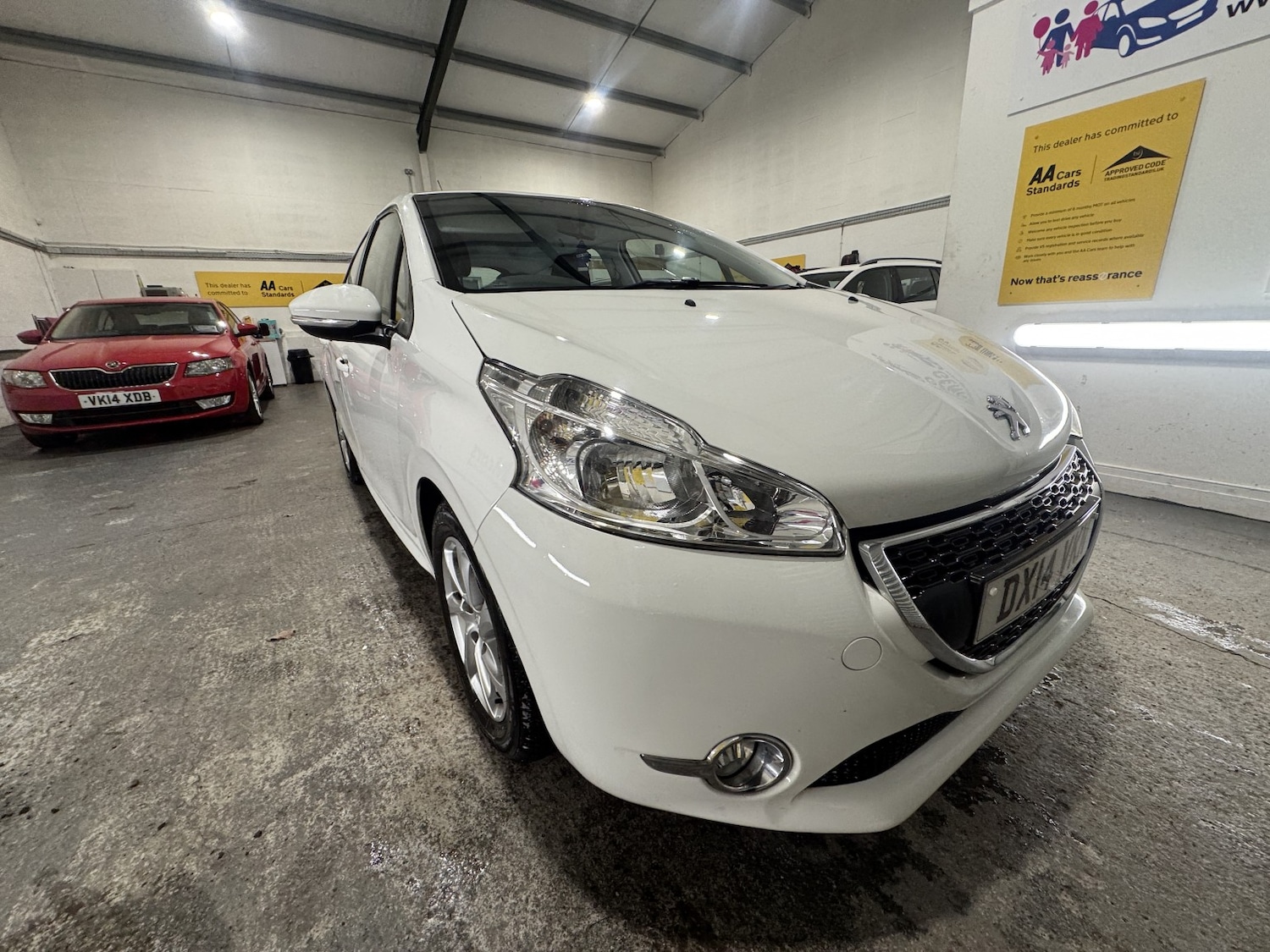 Used Peugeot 208 2014 for sale - 77167818: Photo 3