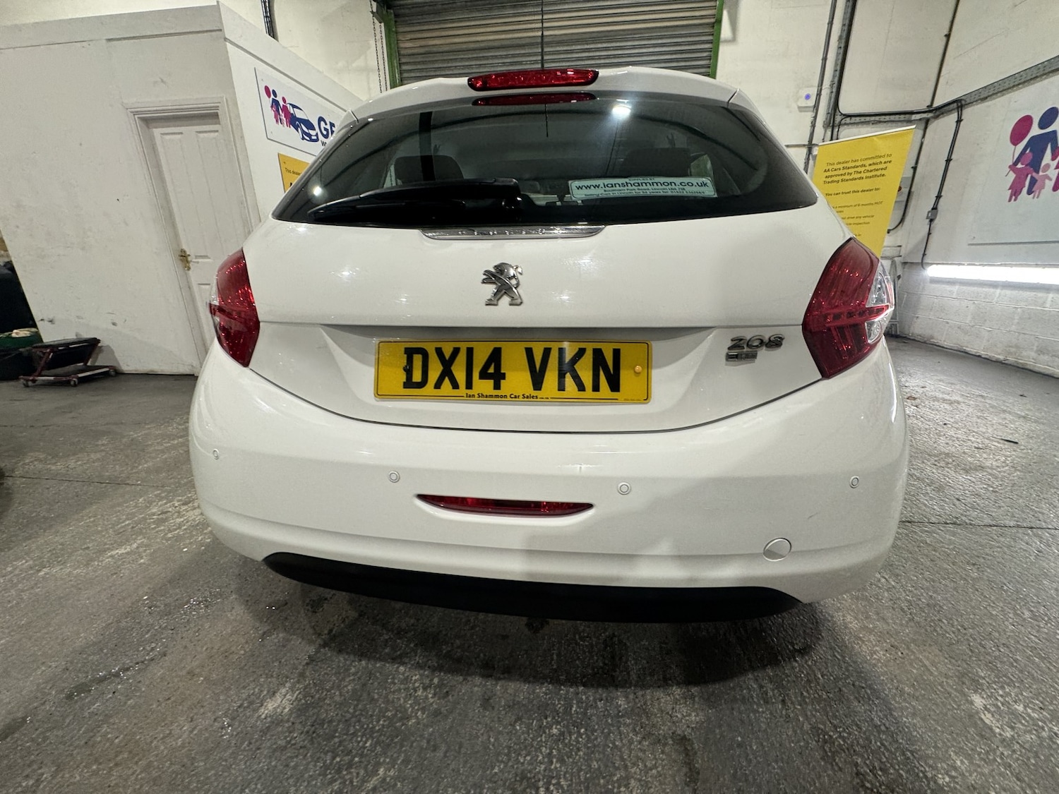 Used Peugeot 208 2014 for sale - 77167818: Photo 8