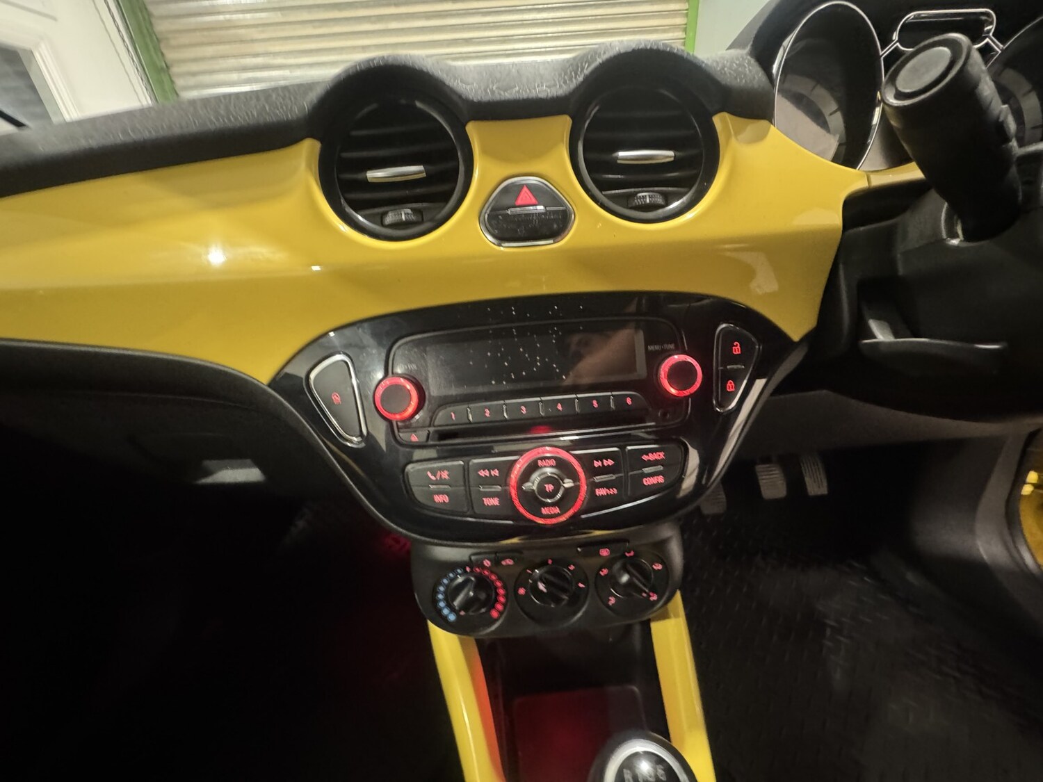 Used Vauxhall ADAM 2014 for sale - 77915656: Photo 45