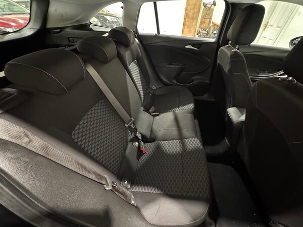 Used Vauxhall Astra 2018 for sale - 75366970: Photo 40