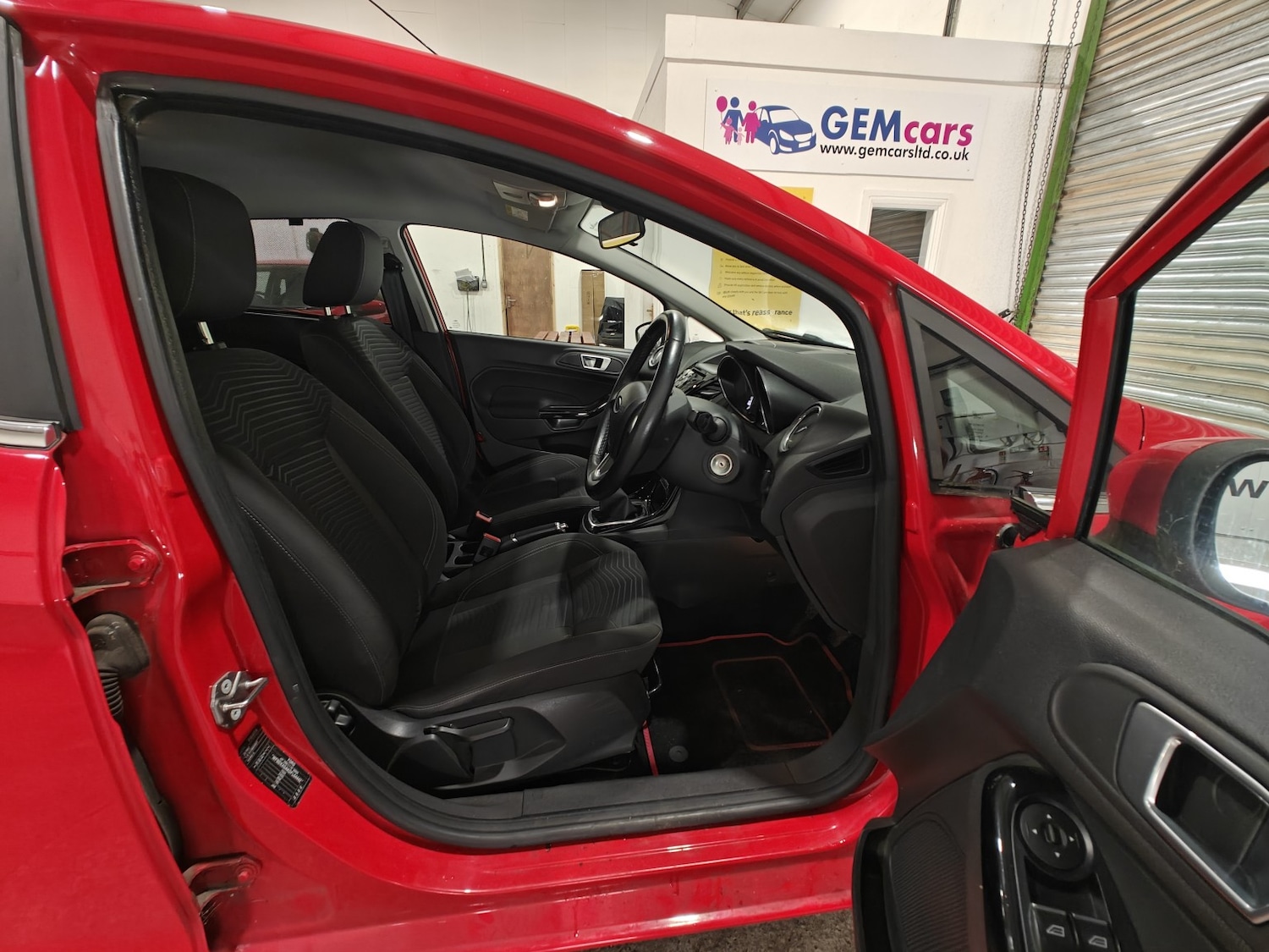 Used Ford Fiesta 2015 for sale - 77398340: Photo 9