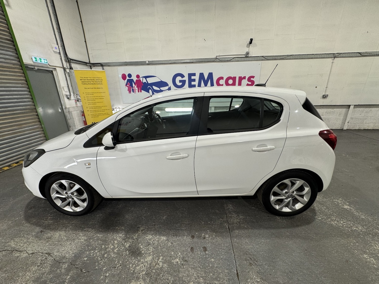 Used Vauxhall Corsa 2016 for sale - 76128918: Photo 14