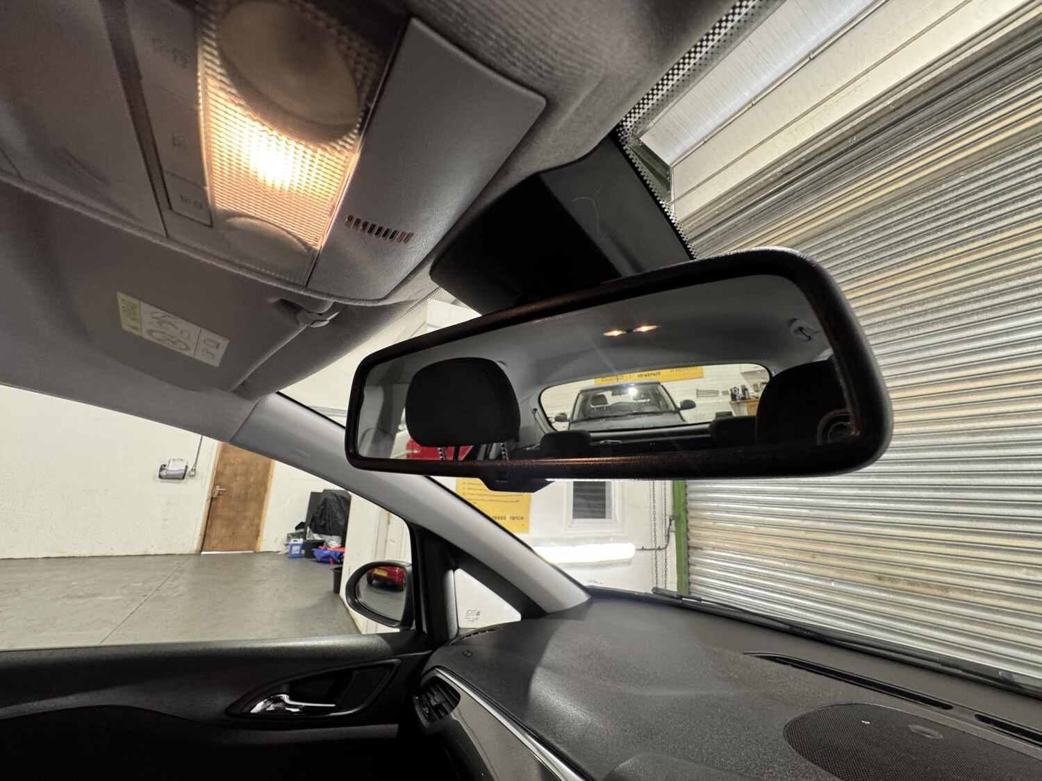 Used Vauxhall Corsa 2016 for sale - 76128918: Photo 40