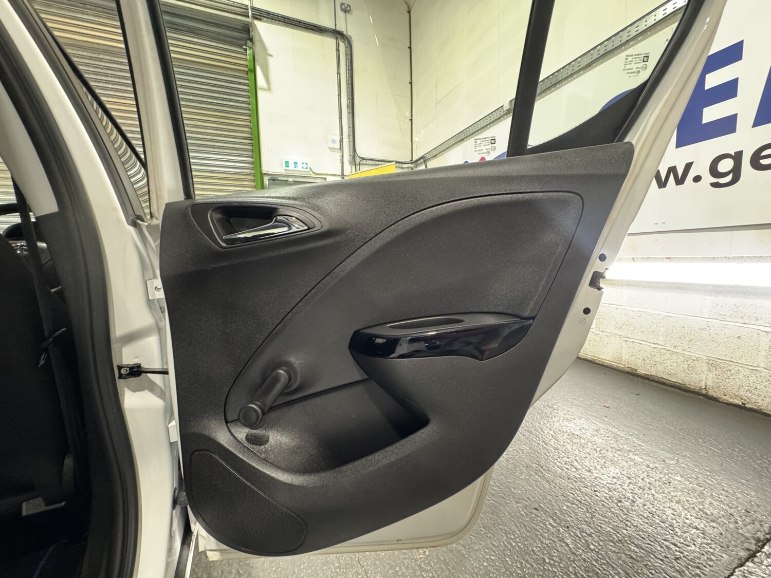 Used Vauxhall Corsa 2016 for sale - 76128918: Photo 41