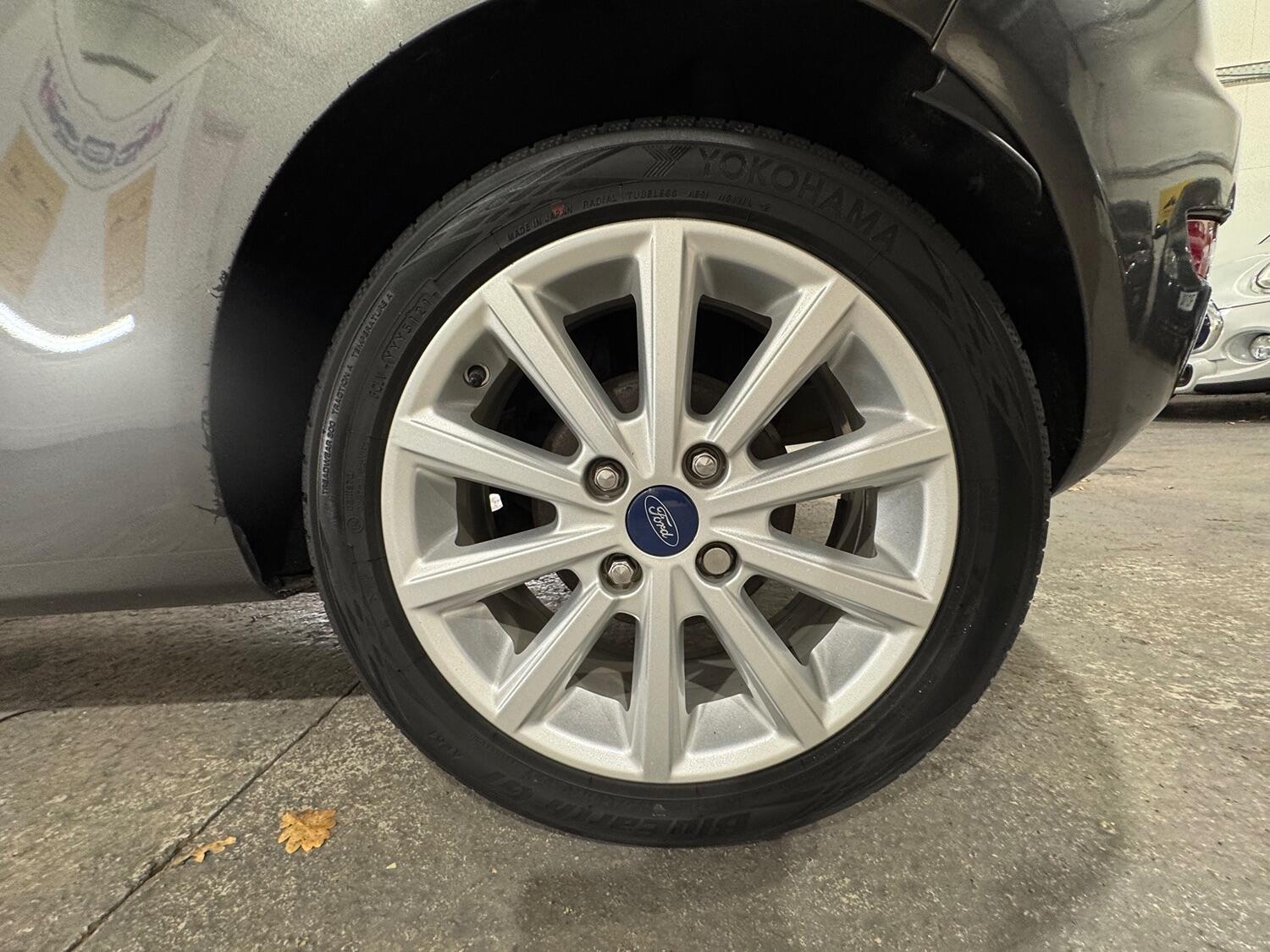 Used Ford Fiesta 2017 for sale - 76128895: Photo 18