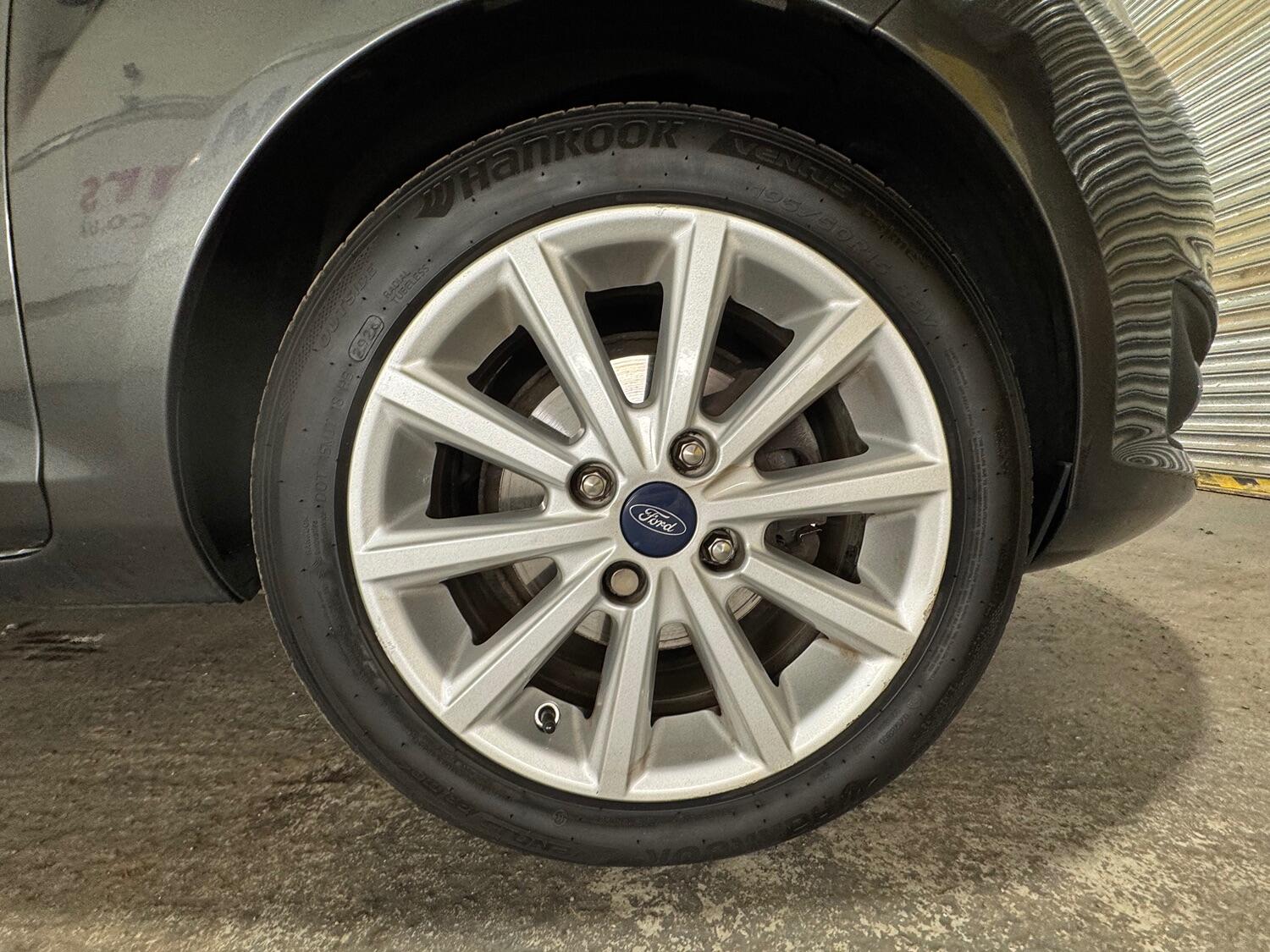 Used Ford Fiesta 2017 for sale - 76128895: Photo 20