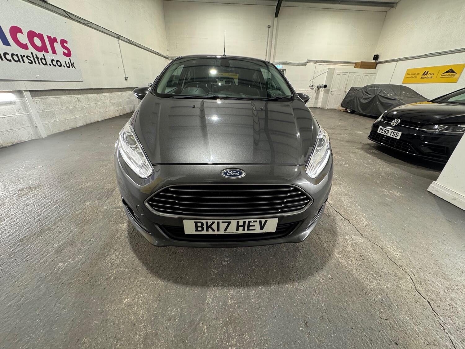 Used Ford Fiesta 2017 for sale - 76128895: Photo 3